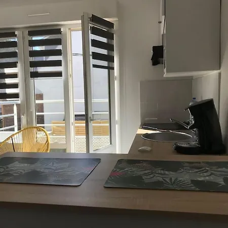 Terrasse Renove A Neuf Apartmán